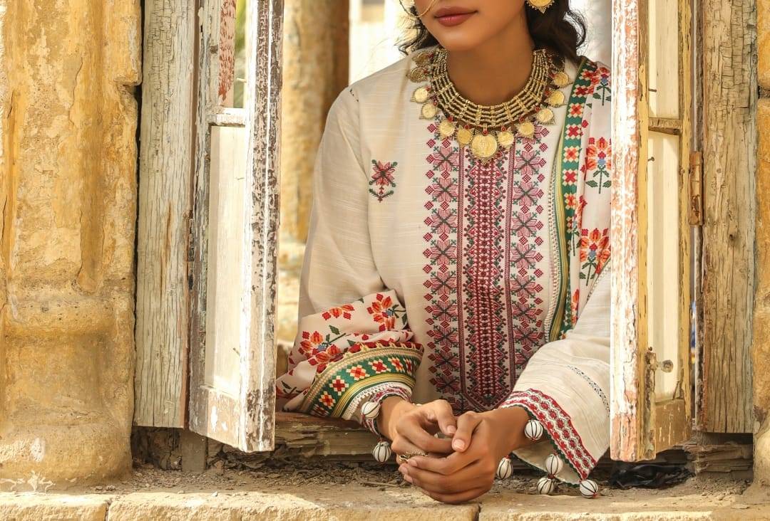 Salitex Mina 3 Piece Unstitched Embroidered Khaddar