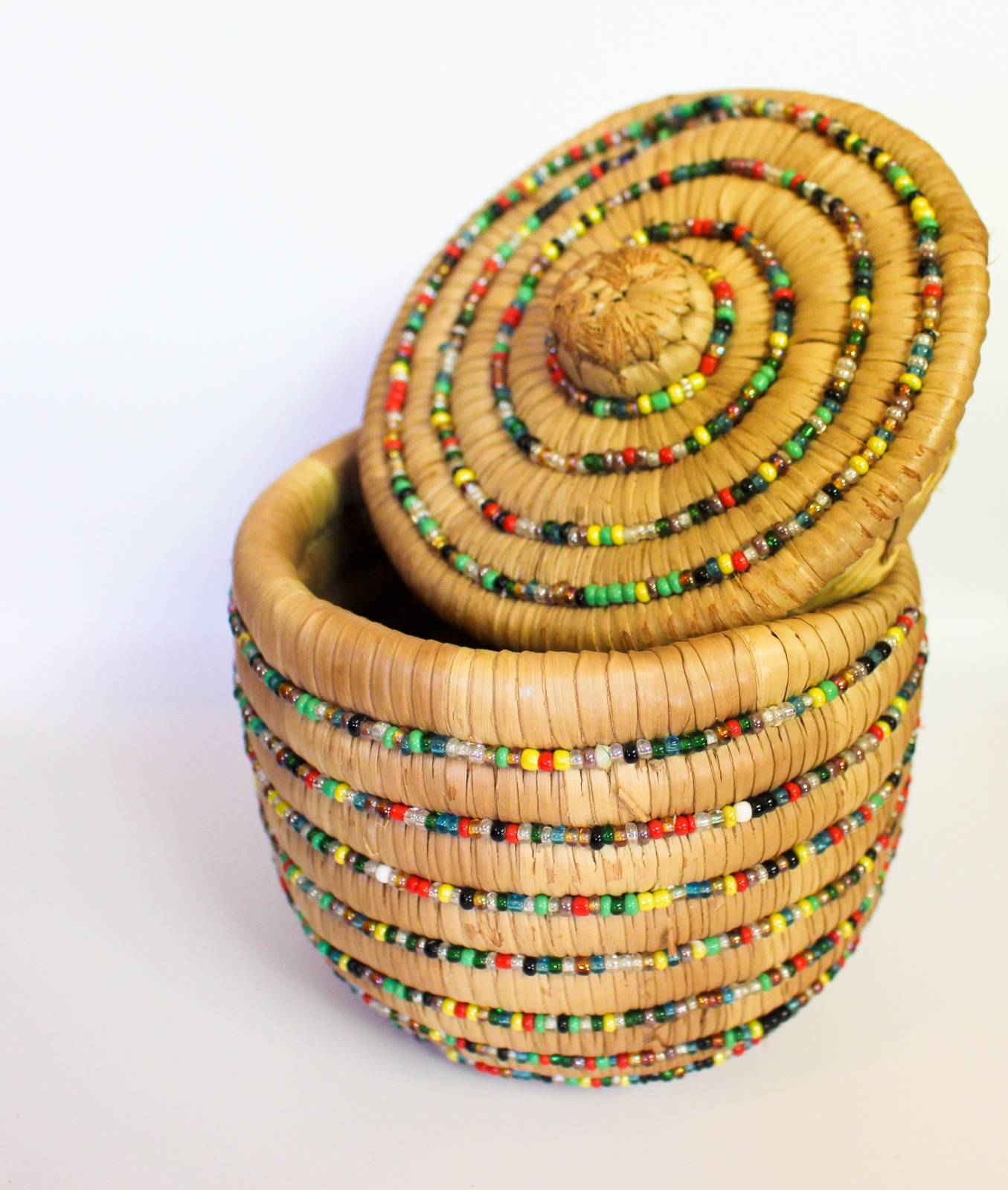 multiple purpose grass box with lid 2